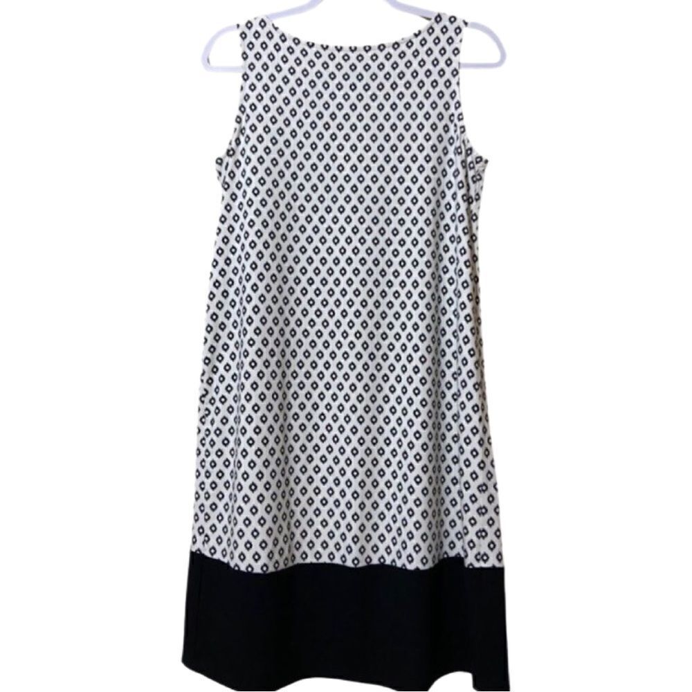 J. Jill Wearever Collection Black and Cream Sleeveless Dress